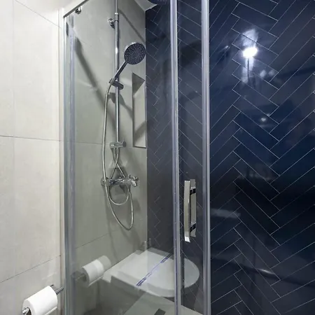 Beautiful Airy Duplex 2bd25bath Central Gem #172 * 伊斯坦布尔